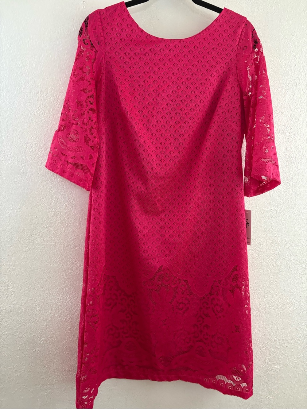 Shelby & Palmer bright pink lace overlay shift dress 3/4 sleeves scalloped hem L